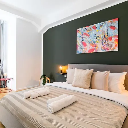 The Sunny Homelike & Apartamento