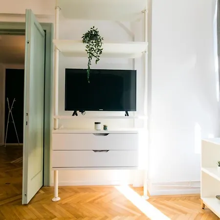 Apartment The Sunny Homelike &