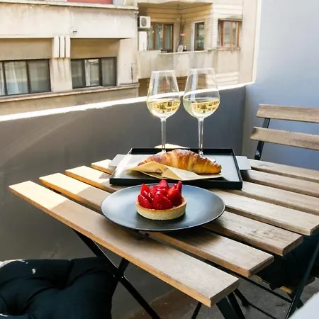 The Sunny Homelike & Bucarest